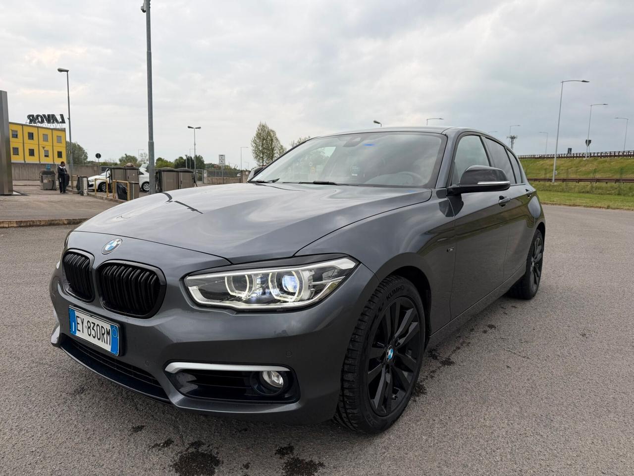 Bmw 118 118d 5p. Urban