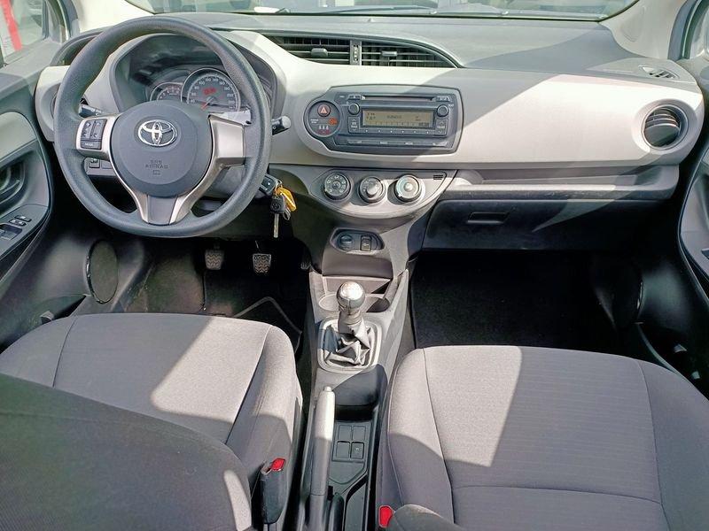 Toyota Yaris 5 Porte 1.0 Cool