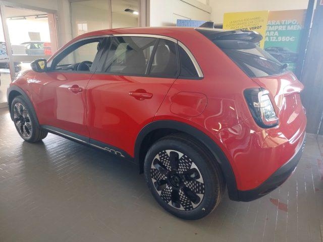 FIAT 600 Hybrid 110cv DCT MHEV La Prima km0