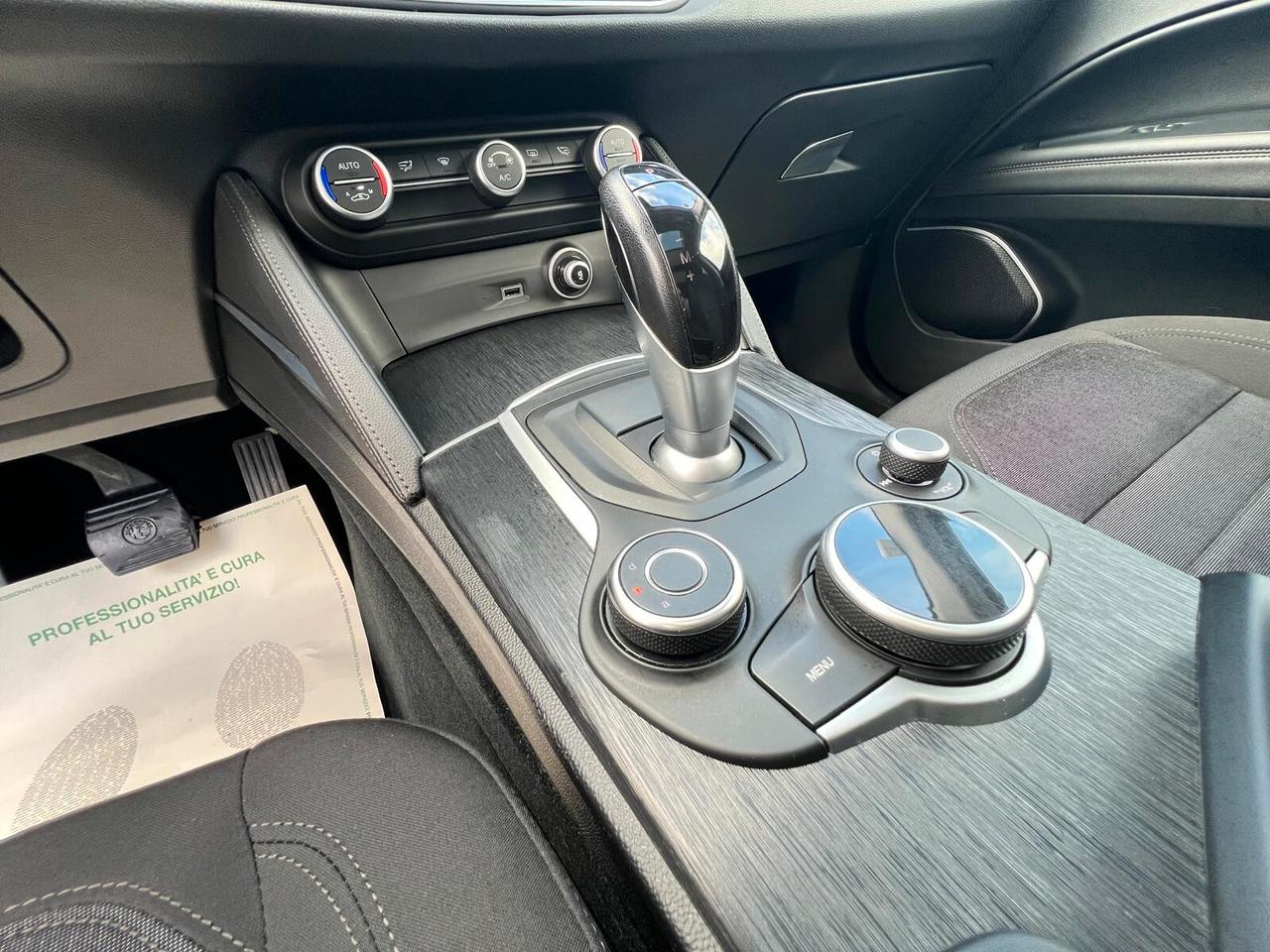 Alfa Stelvio 190 CV Q4 TETTO PANORAMICO APRIBILE