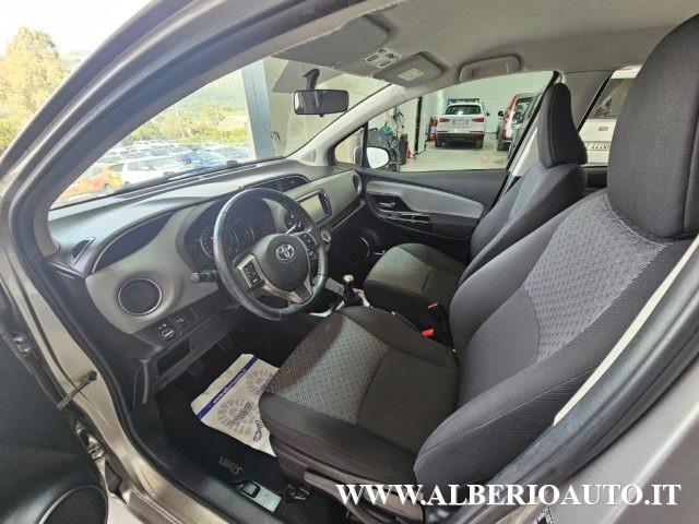 TOYOTA Yaris 1.0 5 porte Lounge