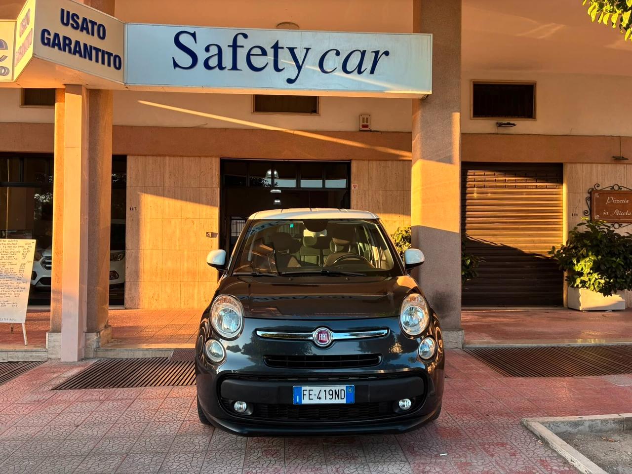 Fiat500L Living1.6Mjet120CV 7posti perfetta-16