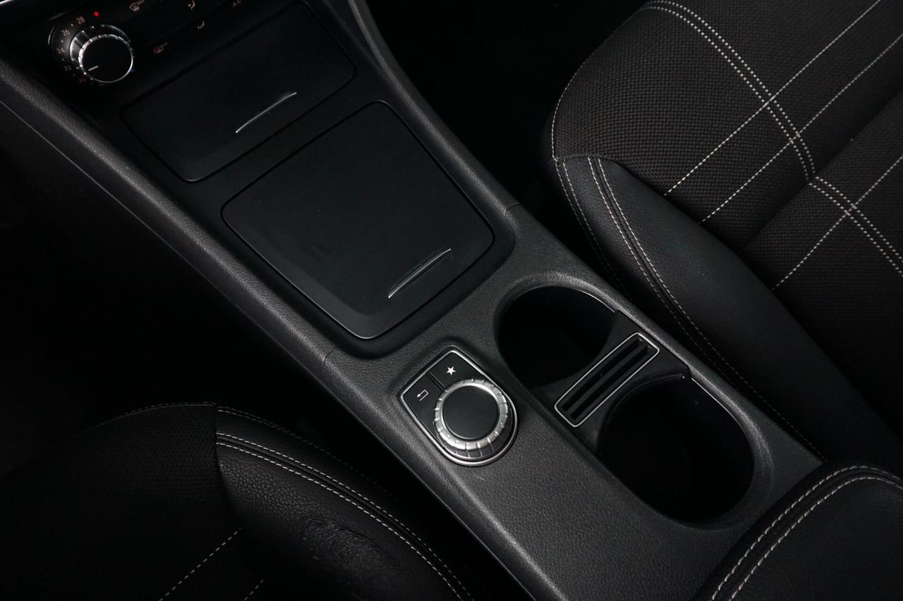 Mercedes-benz CLA 200 CDI Automatic Sport Night Edition