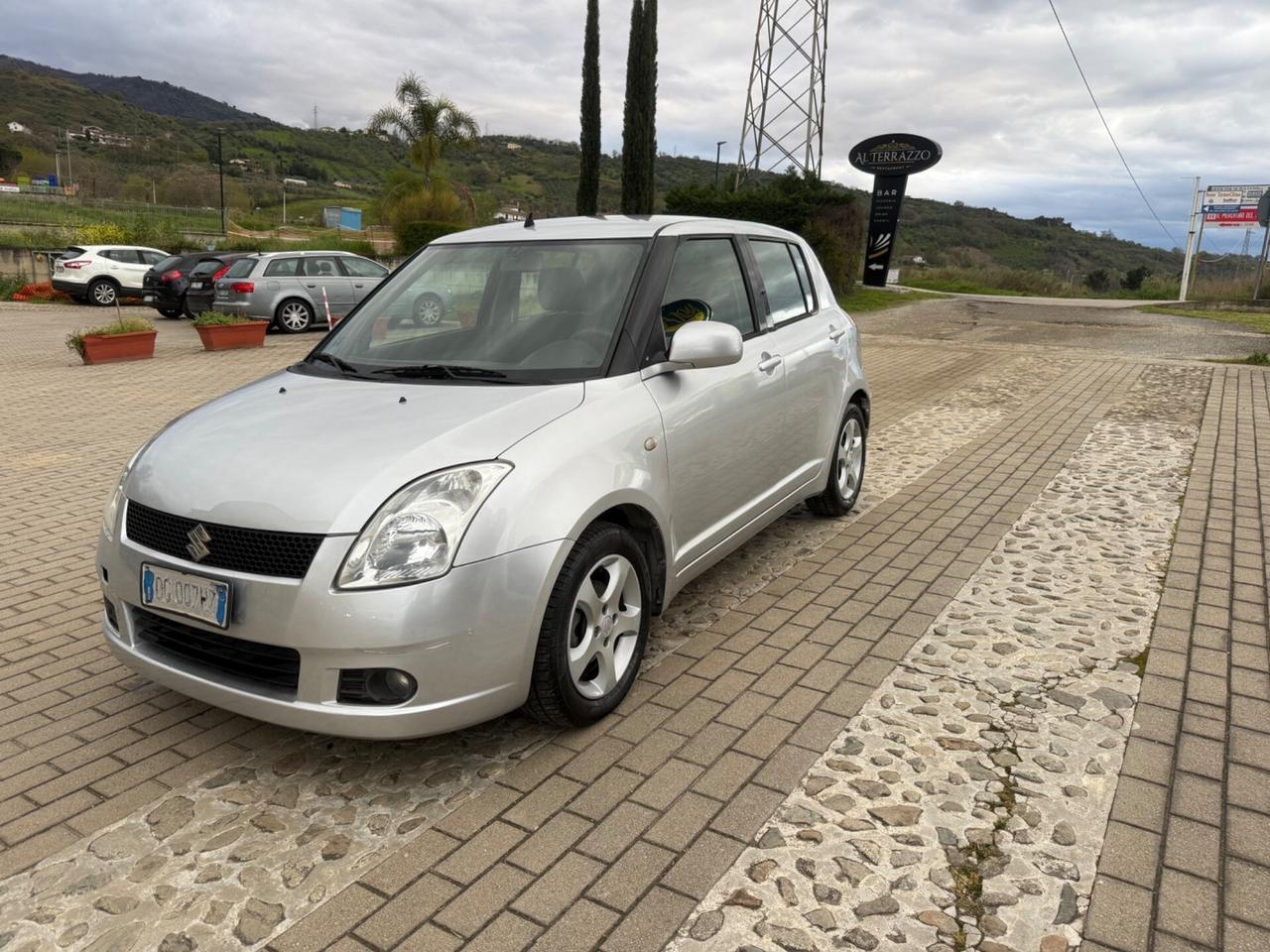 Suzuki Swift benzina