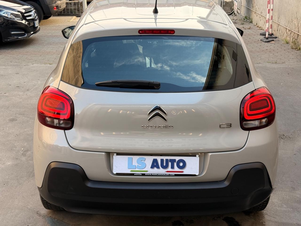 Citroen C3 PureTech 82 Shine