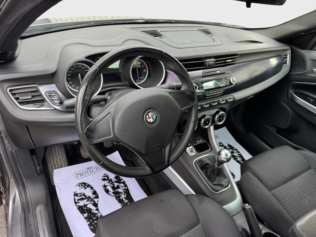 Alfa Romeo Giulietta 1.4 benzina/gpl 2014 neo patentati