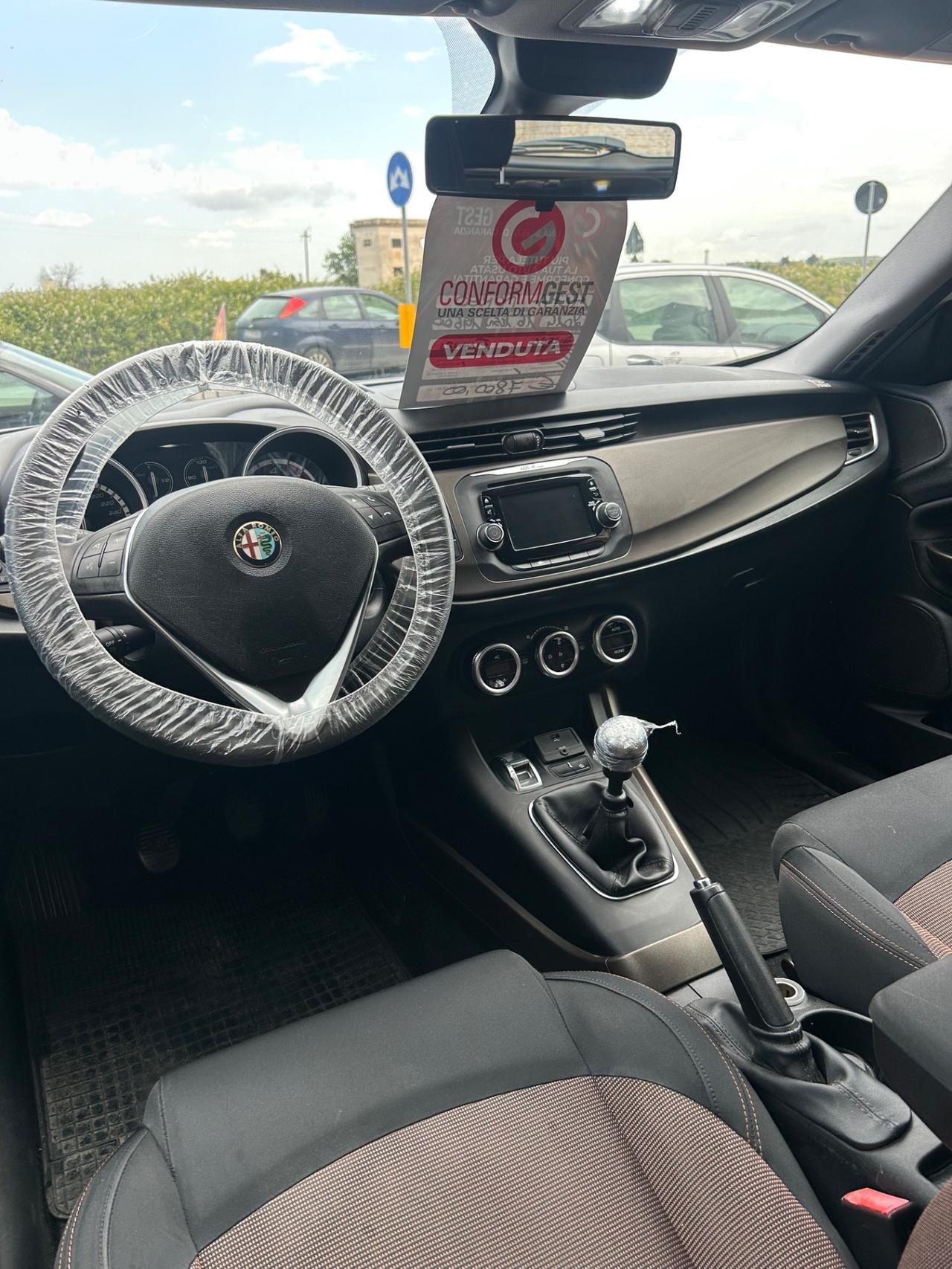 Alfa Romeo Giulietta 1.6 JTDm-2 105 CV Exclusive
