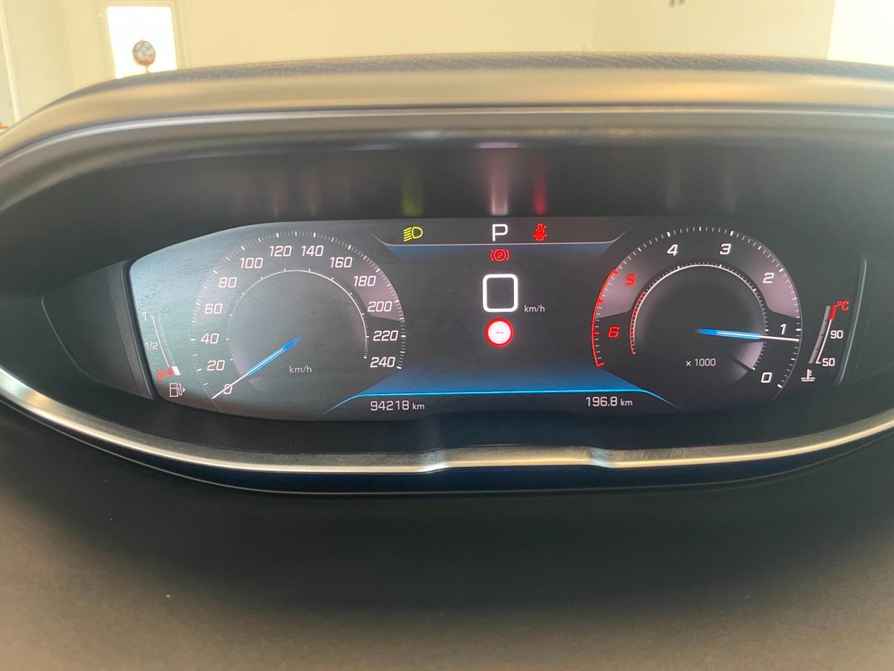 Peugeot 3008 BlueHDi 130 S&S EAT8 Allure