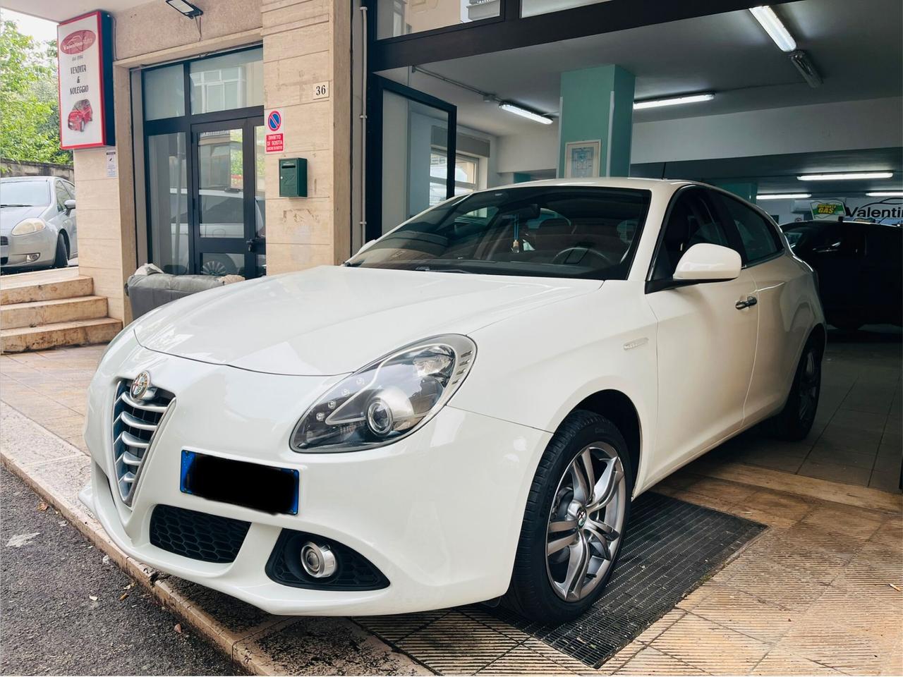 Alfa Romeo Giulietta 2.0 JTDm - PERFETTA - 2015