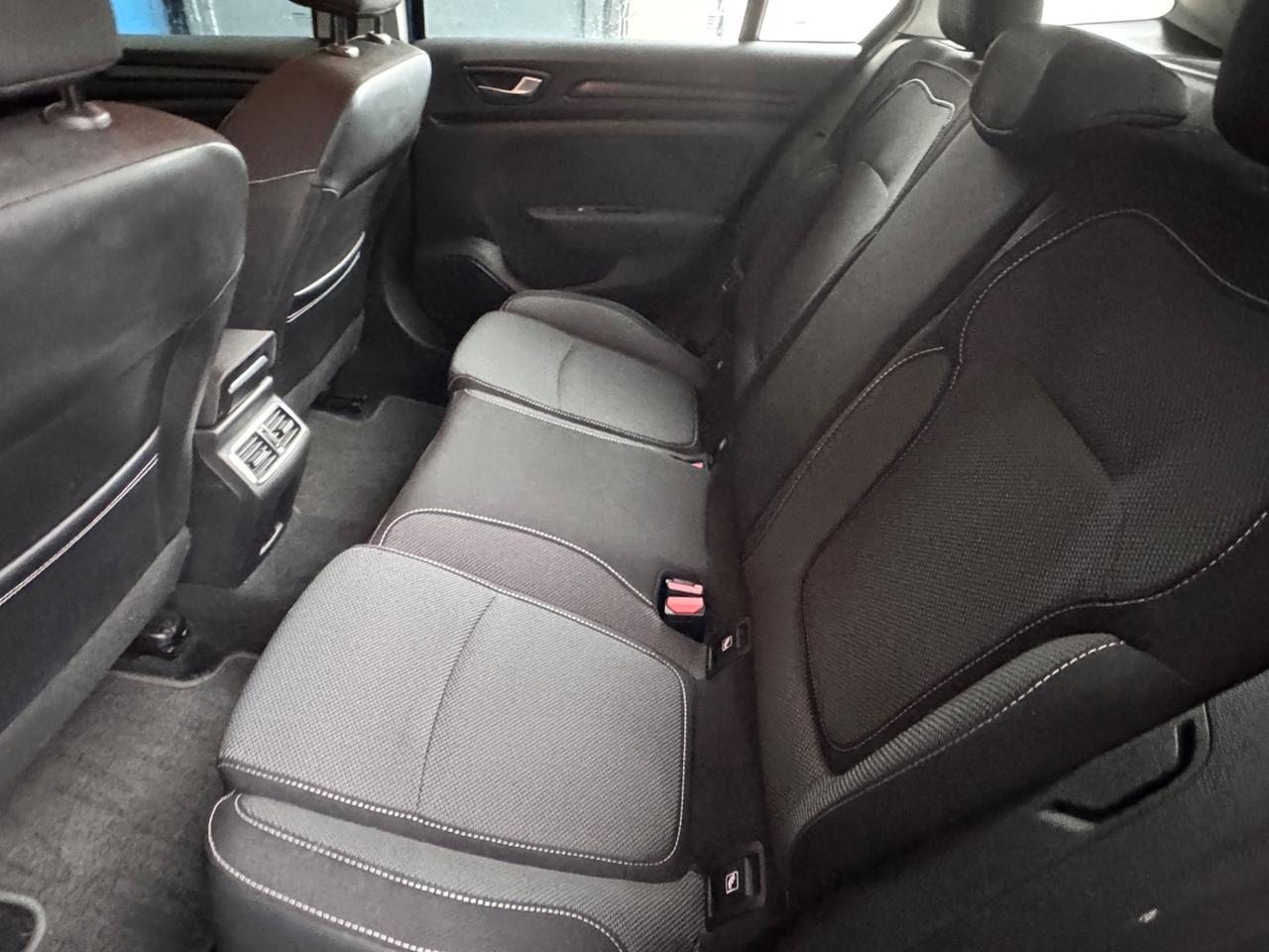 Renault Megane Mégane Sporter Blue dCi 115 CV EDC Intens