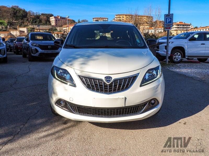 Lancia Ypsilon 1.0 FireFly 5 porte S&S Hybryd Gold