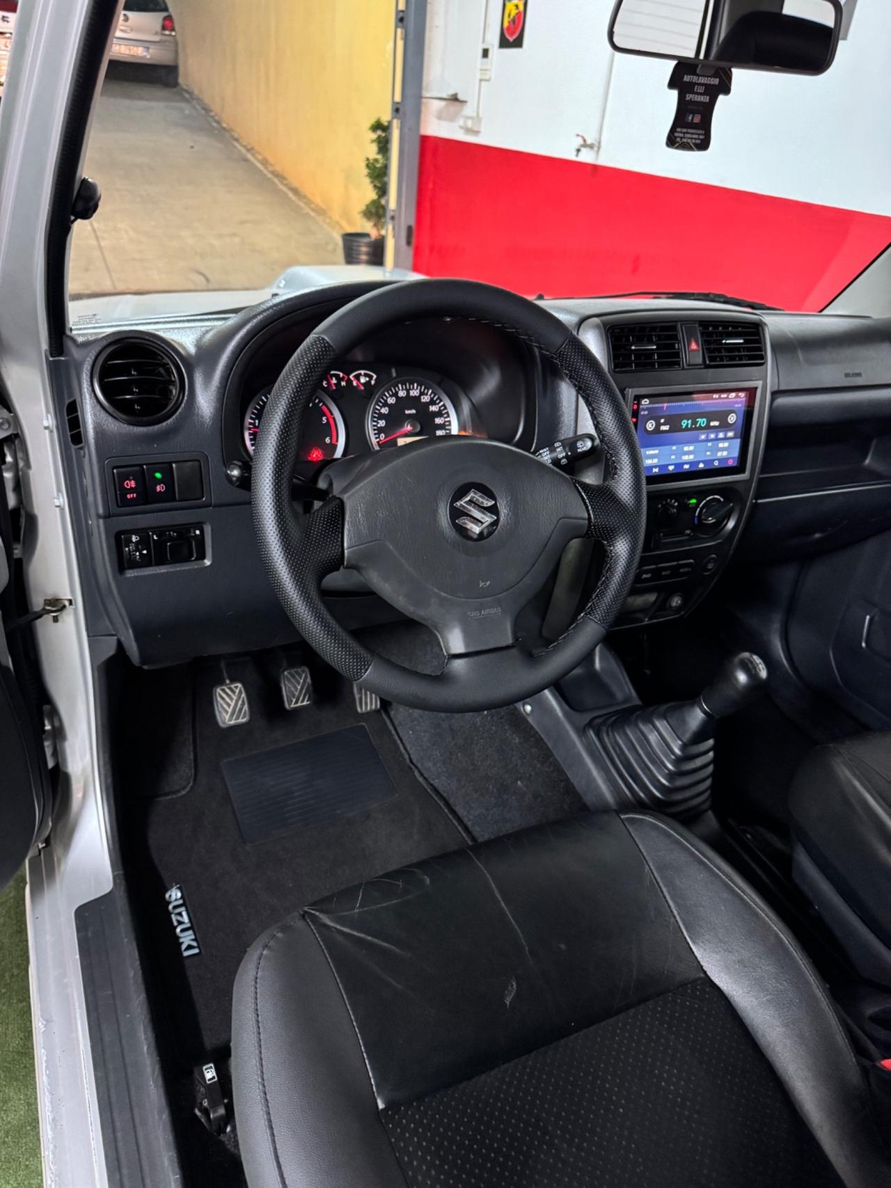 Suzuki Jimny 1.5 DDiS cat 4WD JLX Più