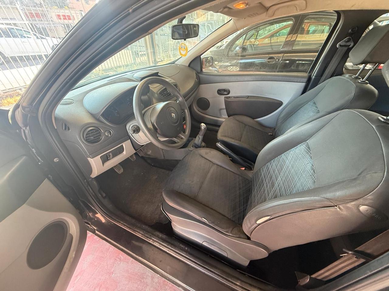 Renault Clio 1.4 16V 3 porte Dynamique