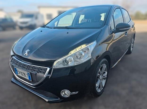 Peugeot 208 1.2 VTi 82 CV 5 porte Allure