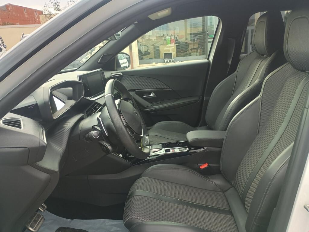 Peugeot 2008 1.5 BlueHDi 130cv EAT8 GT