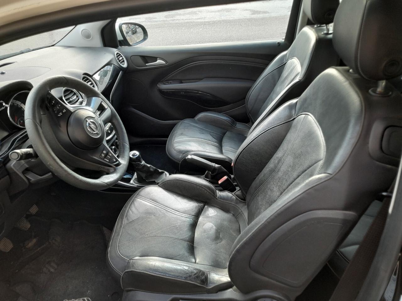 Opel Adam 1.4 87 CV GPL Tech Unlimited