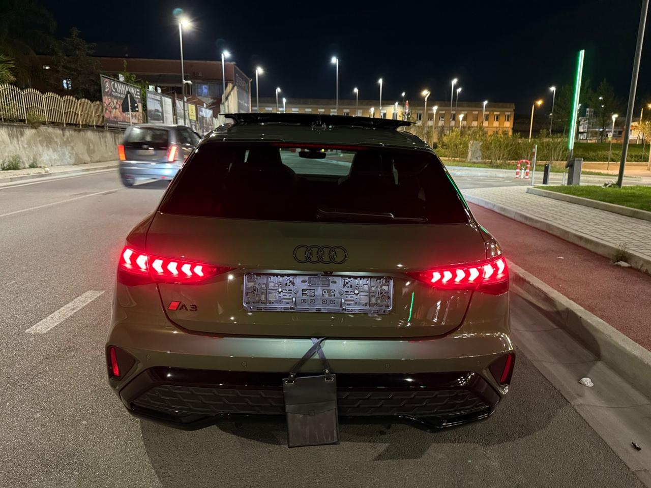 Audi A3 SPB 35 TDI - S LINE - VERDE DISTRICT - KM 0