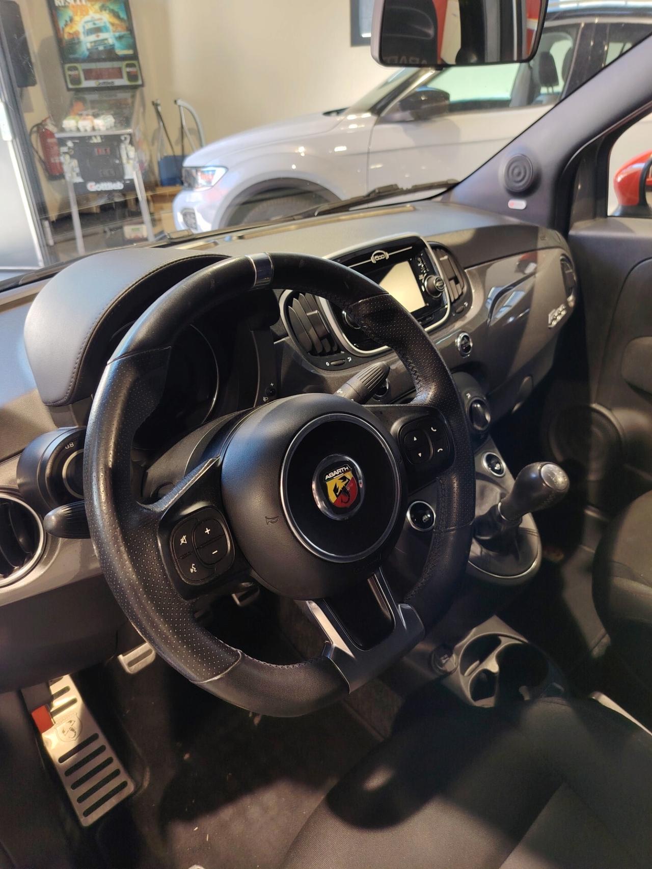 Abarth 595 C 1.4 Turbo T-Jet 145 CV - scarico Record Monza
