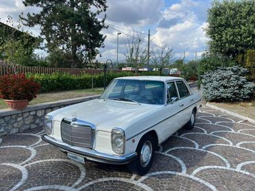 MERCEDES-BENZ 220 BARRA 8