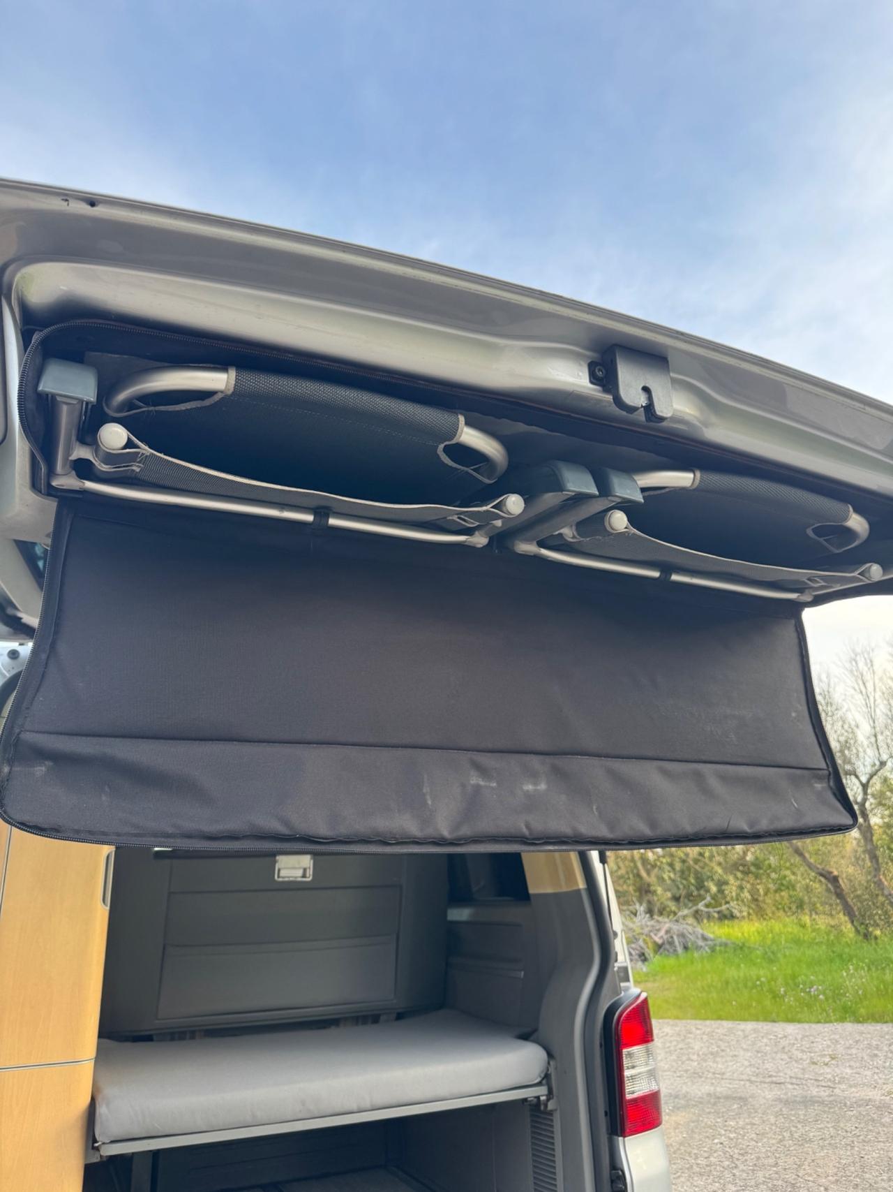 Volkswagen T5 california 2.5TDI 131cv