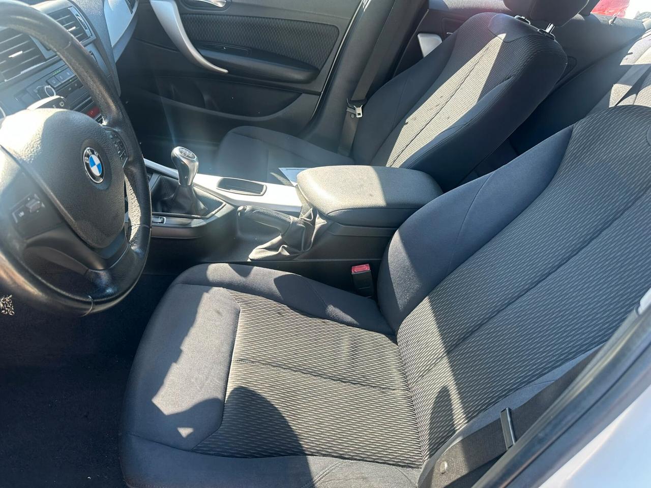 Bmw 116 116d 5p. Efficient Dynamics Urban