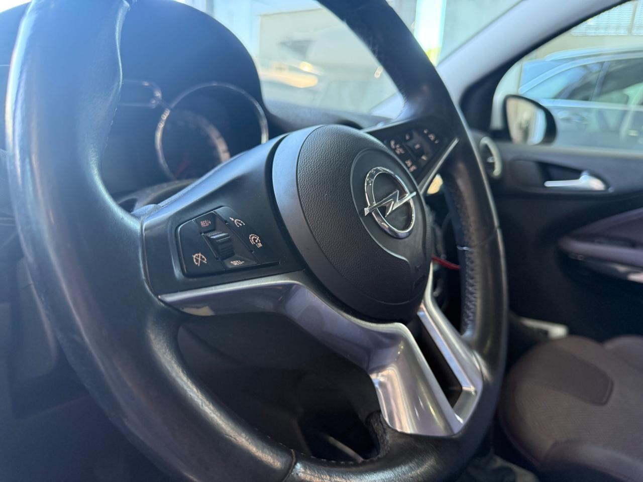 Opel Adam 1.4 87 CV GPL Tech Jam 2016