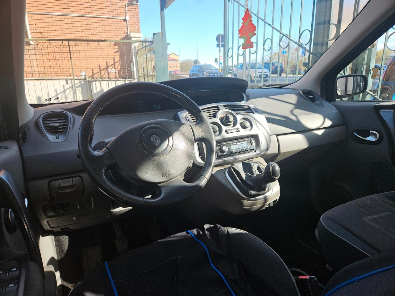 Renault Scenic Scénic 1.6 16V Confort Authentique