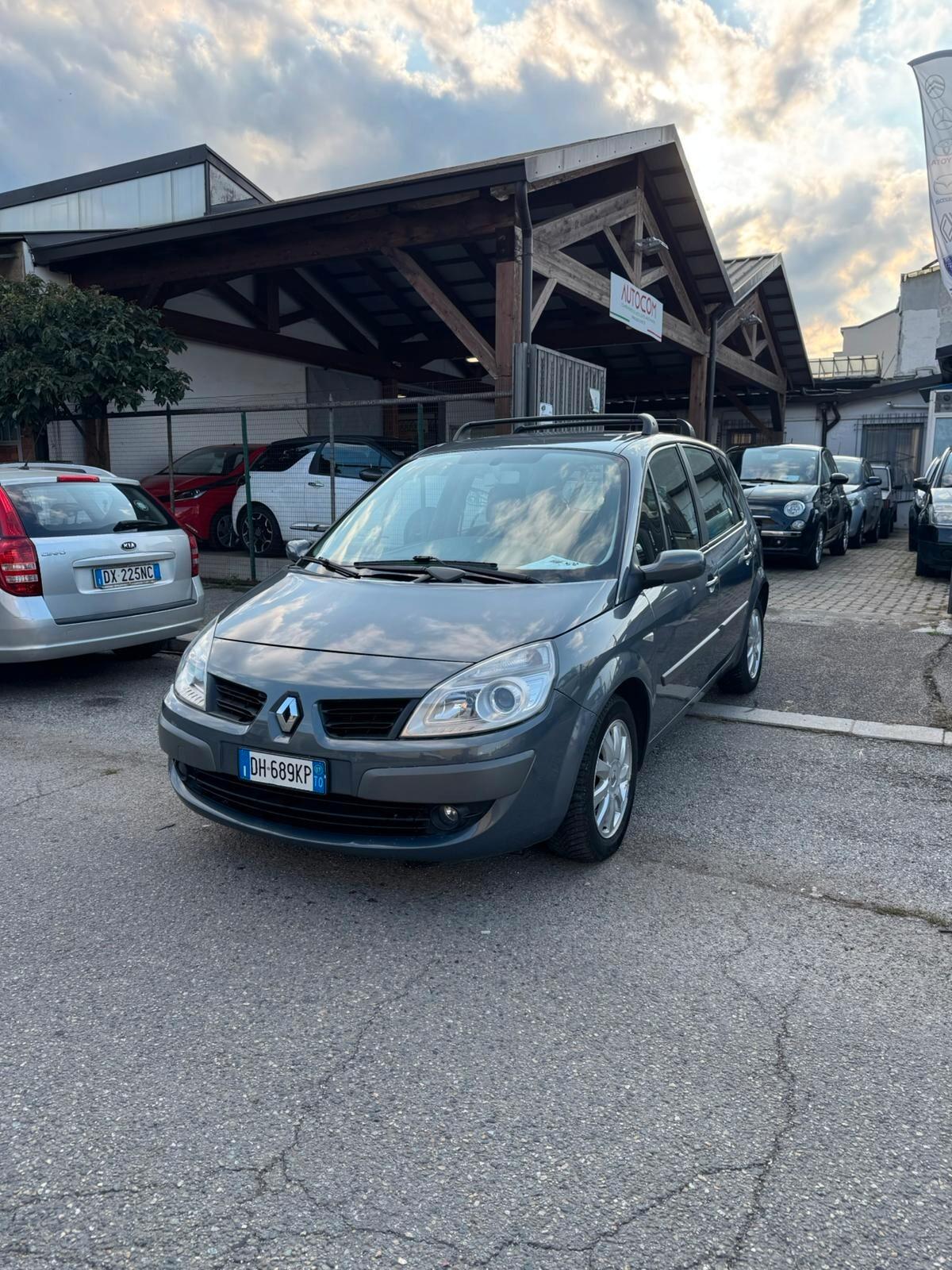 Renault Scenic Scénic 1.6 16V GPL