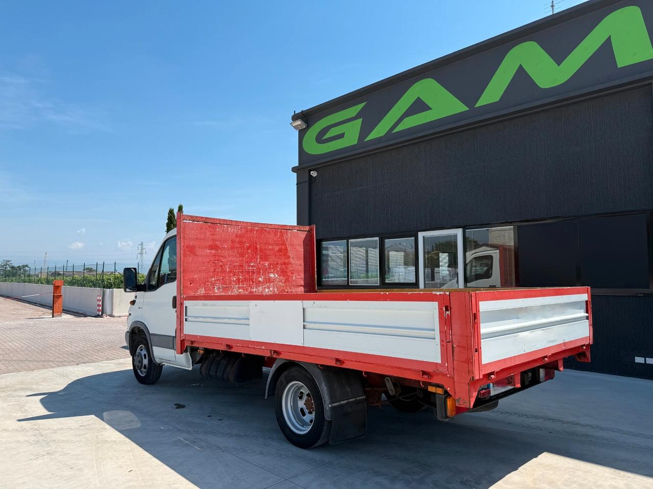 Iveco Daily 35C13 cassone fisso / euro3 / cambio manuale
