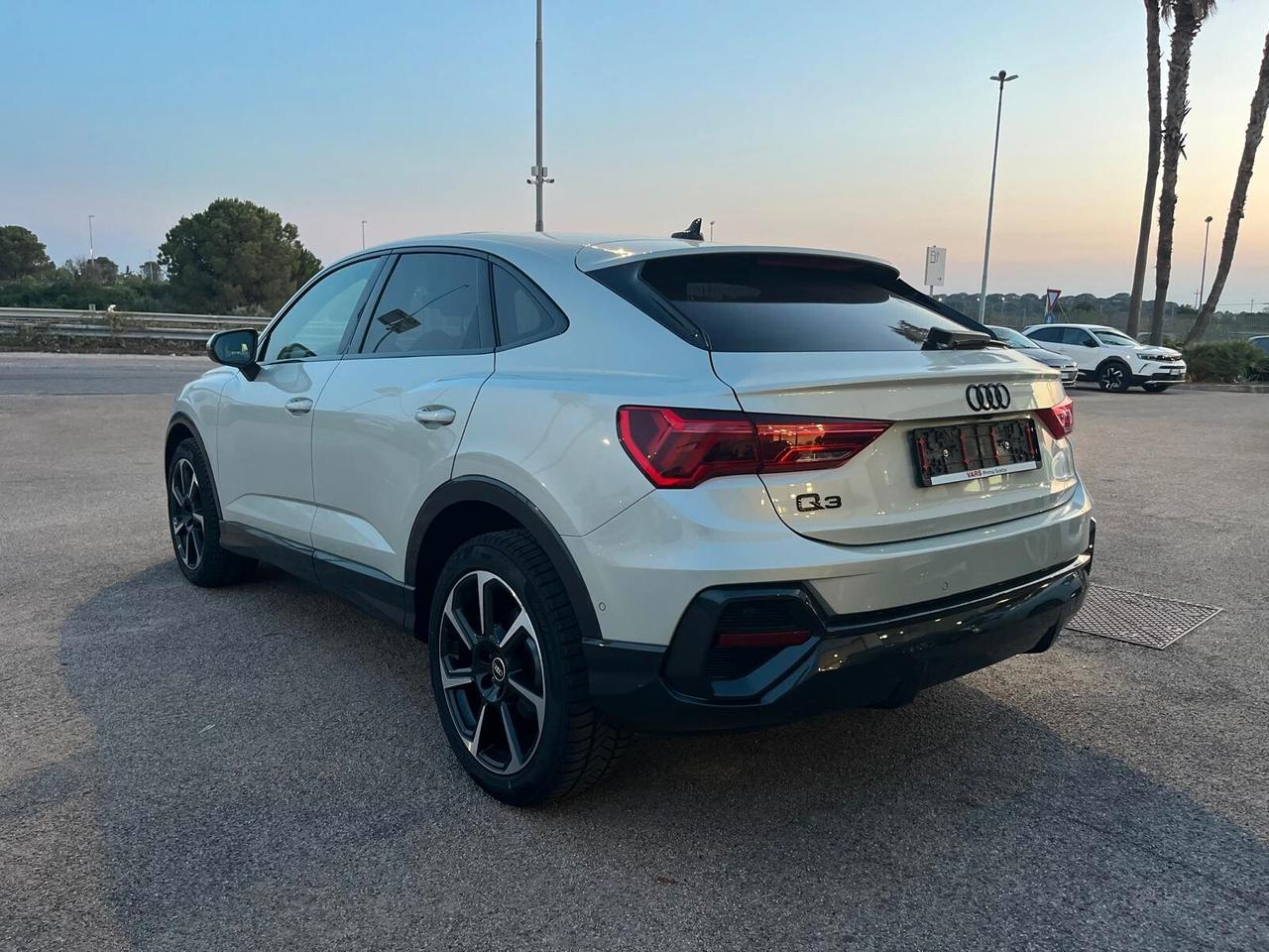 Audi Q3 35 TDI S tronic line edition