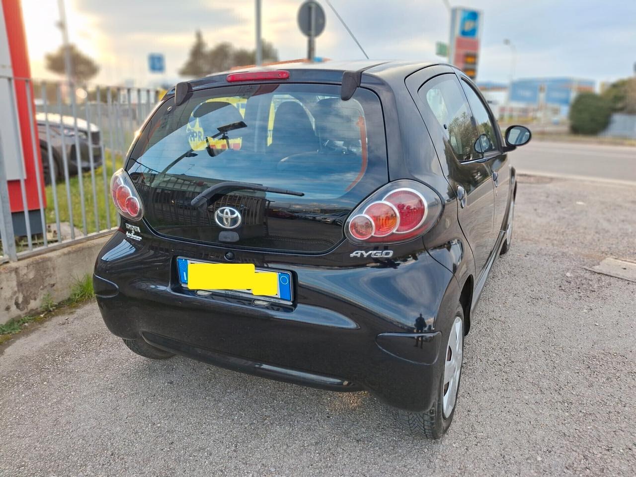 Toyota Aygo 1.0 12V VVT-i 5 porte