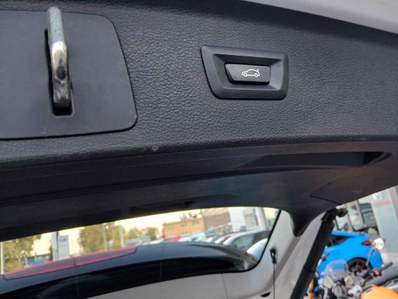 Bmw 2er Active Tourer 218d Advantage