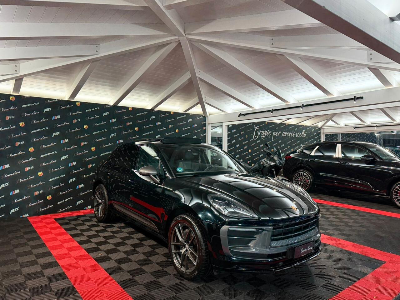 Porsche Macan 2.0 T TETTO