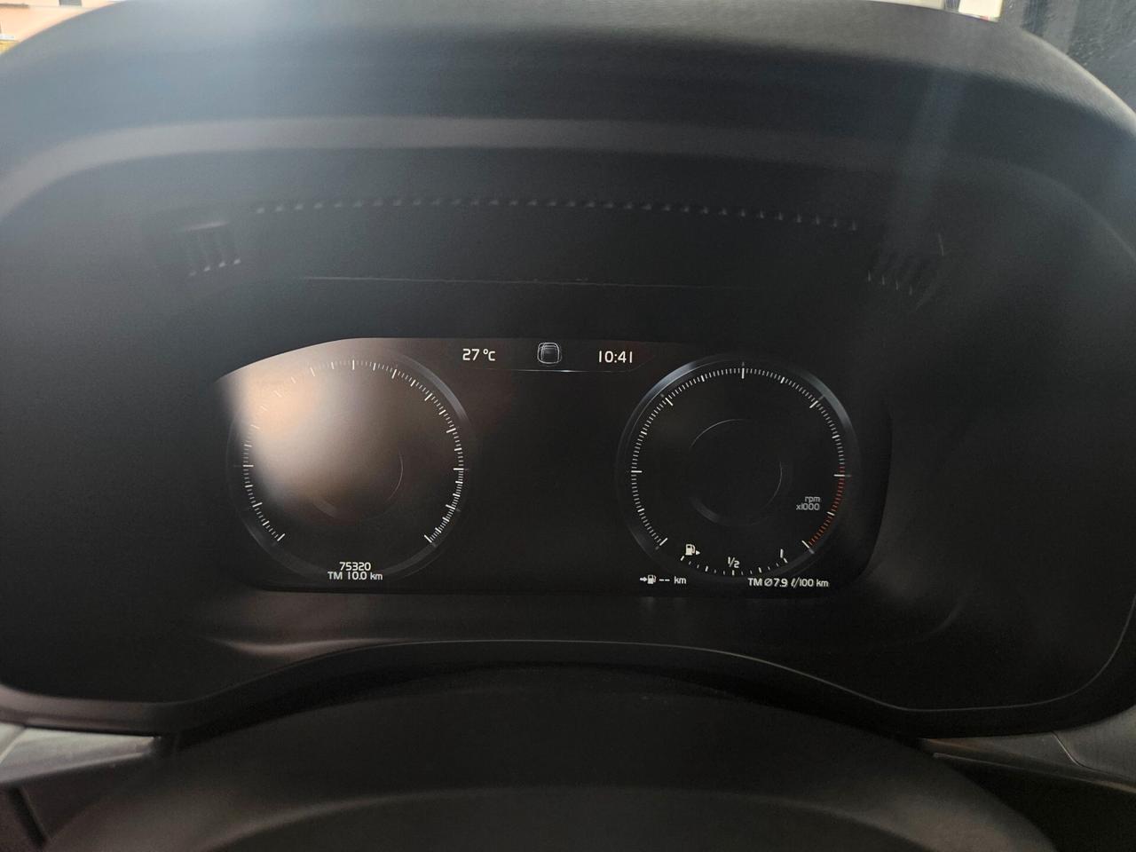 Volvo XC60 2.0 b4 Momentum awd auto my20 - IVA ESPOSTA