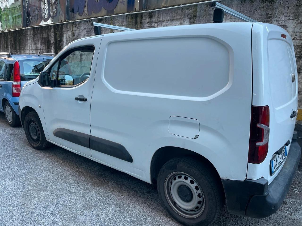 Citroen Berlingo BlueHDi 75 Van M Club 1.5 Diesel