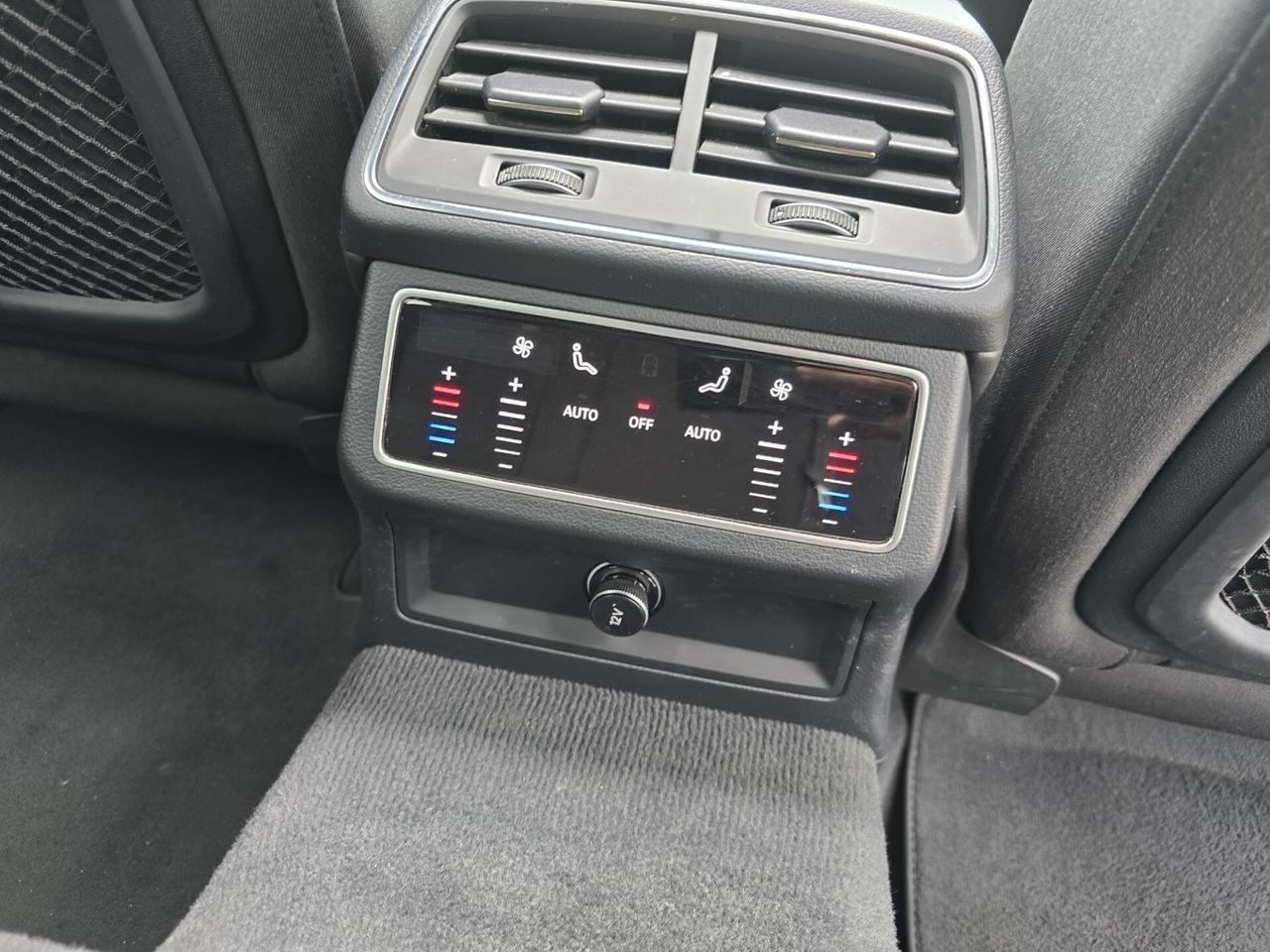 Audi A6 Avant 40 2.0 tdi mhev Business Sport s-tronic - TETTO