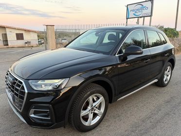 Audi Q5 40 2.0 tdi mhev 12V Business Advanced quattro s-tronic