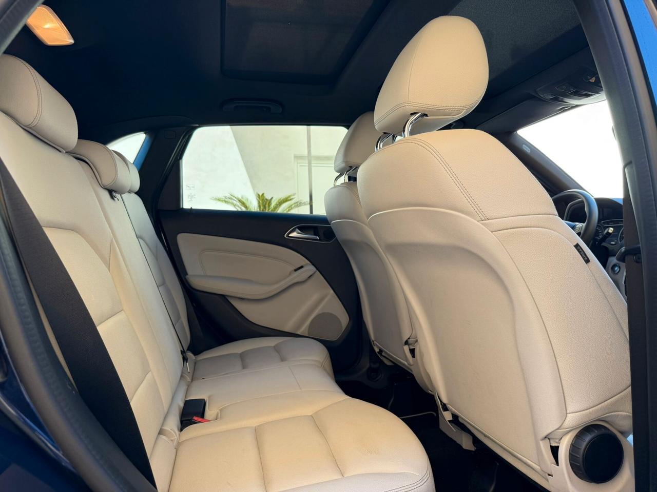 Mercedes-benz B 180 d Automatic Premium