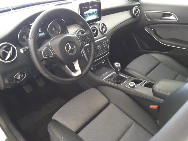 MERCEDES-BENZ GLA 200 d 136cv Executive