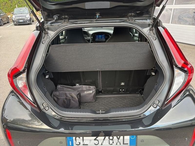 Toyota Aygo X Aygo X 1.0 VVT-i 72 CV 5 porte Lounge S-CVT