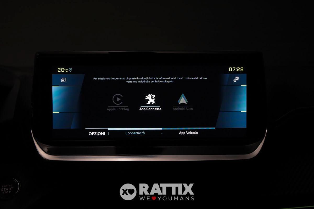 Peugeot e-2008 motore elettrico 100kW GT