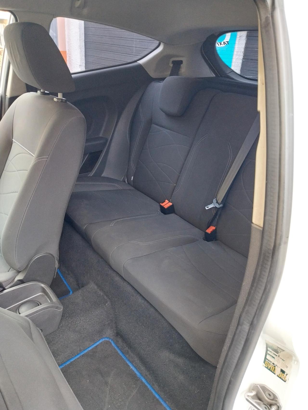 Ford Fiesta 1.2 82CV 3 porte Titanium