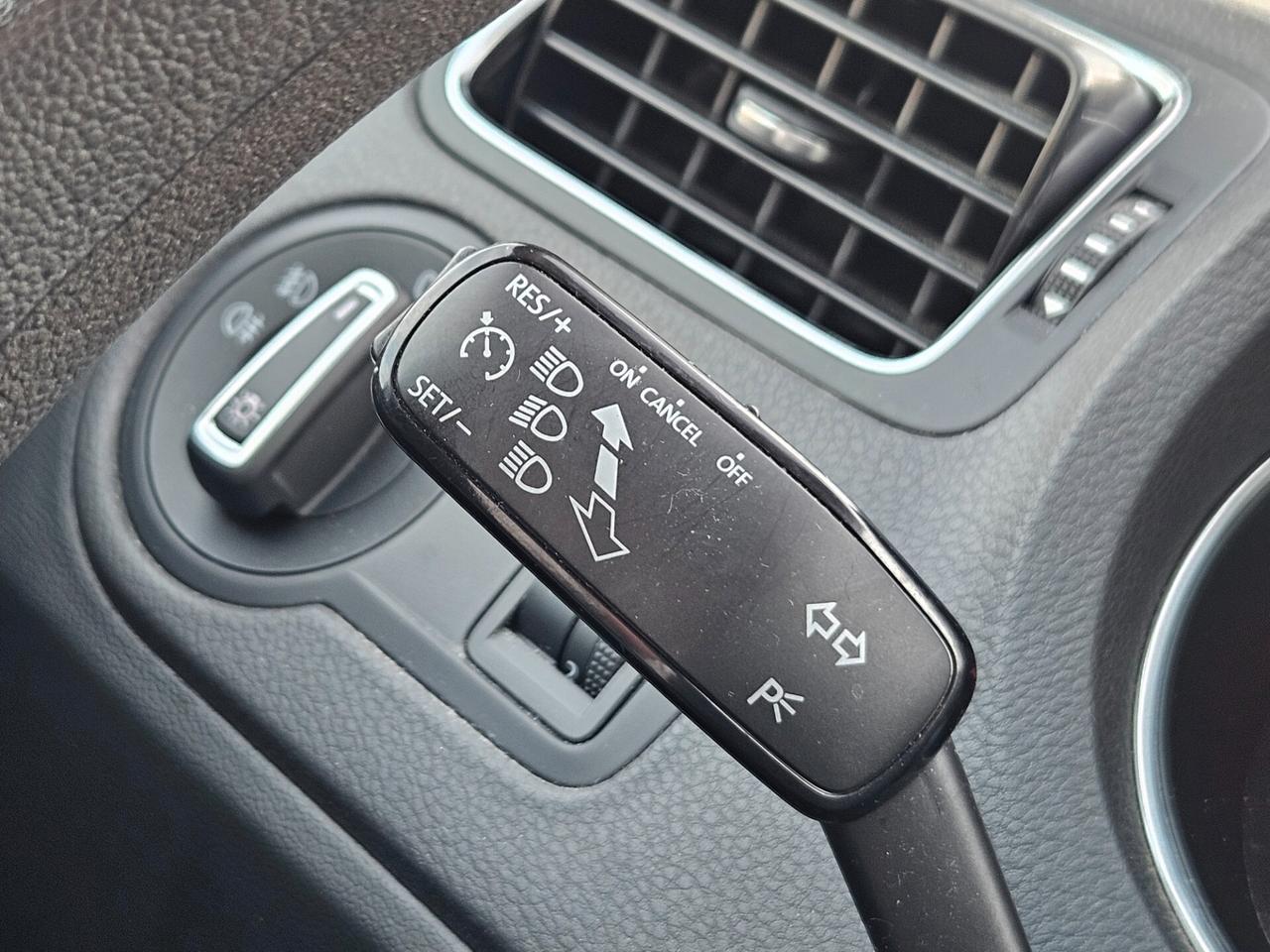 Volkswagen Polo 1.4 TDI 75CV NEOPATENTATI EURO6B
