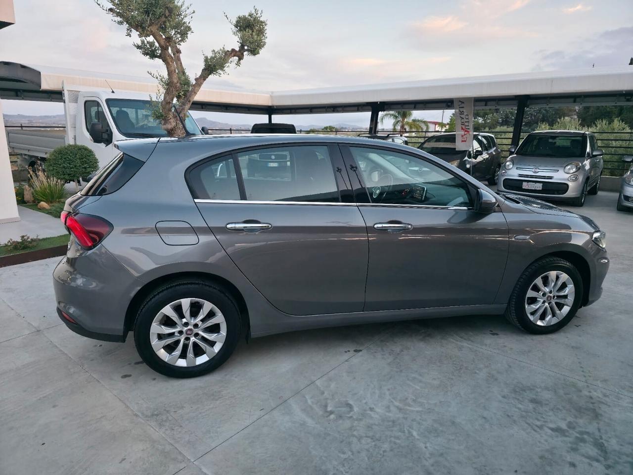 Fiat Tipo 1.6 Mjt S&S 5 porte Lounge