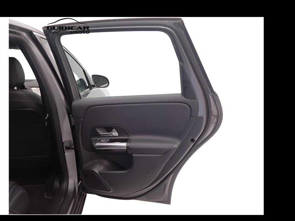Mercedes-Benz Classe B - W247 2018 - B 180 Sport Plus auto