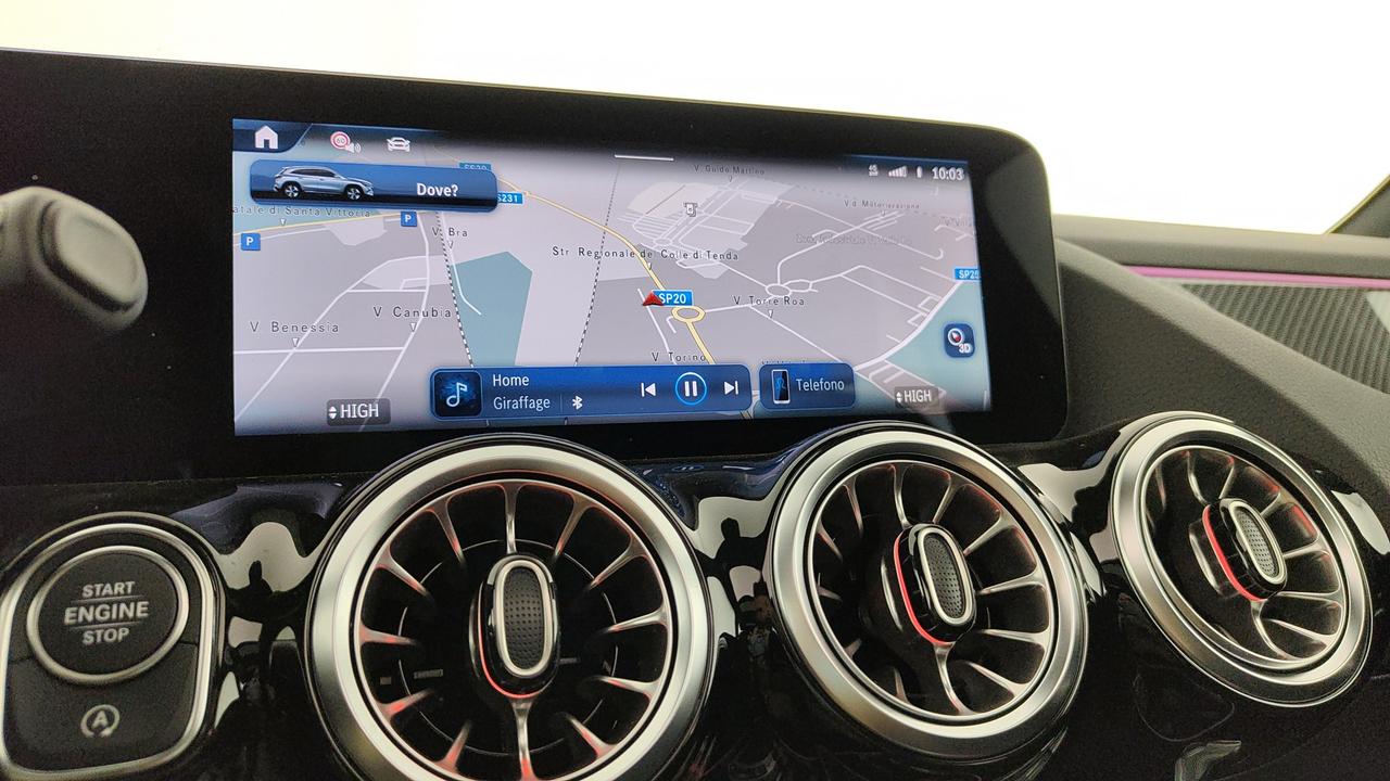 Mercedes-Benz GLA 200 d automatic