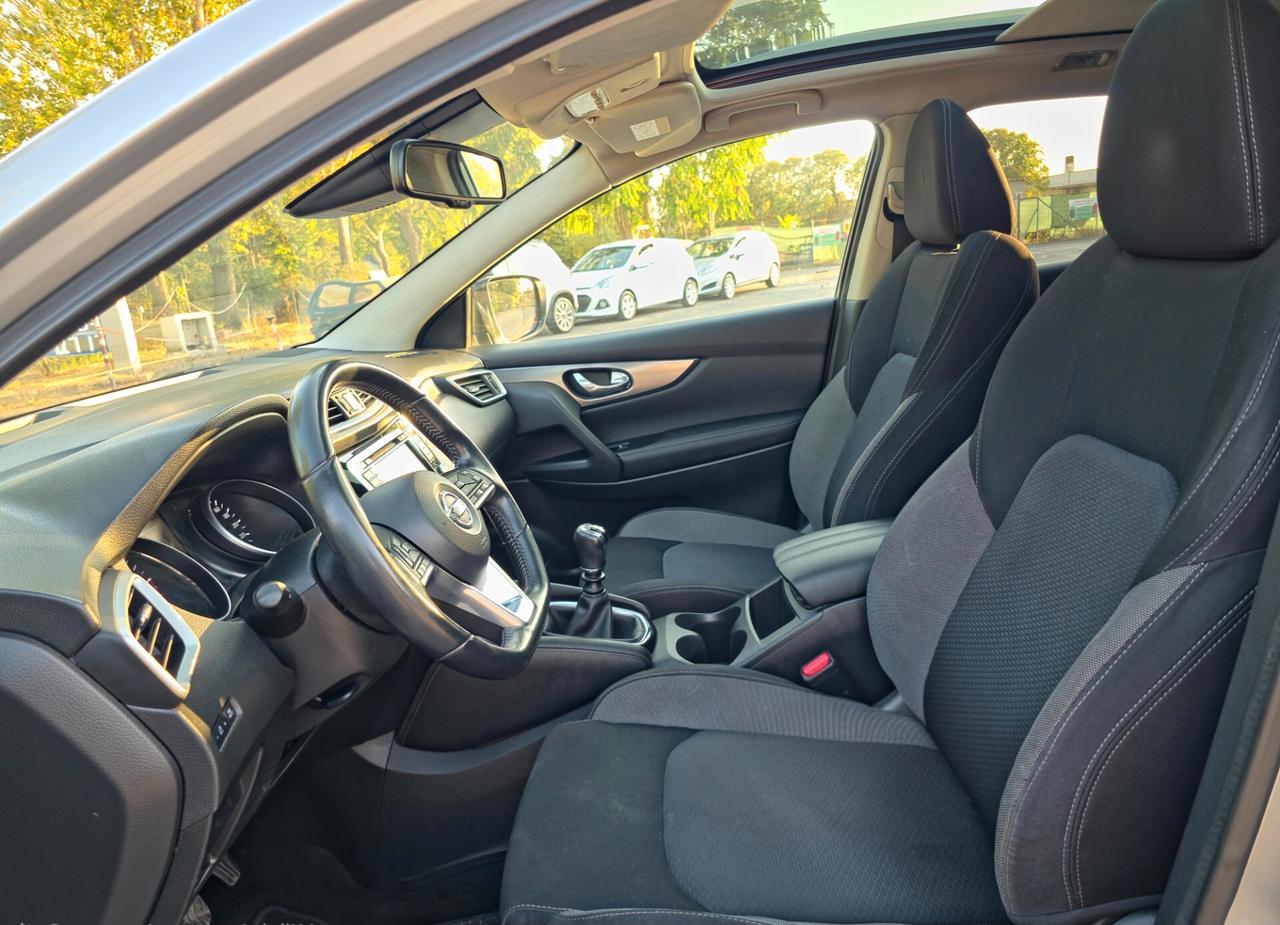 Nissan Qashqai 1.5 dCi N-Connecta CV-116 E6 Manuale NEO 2019