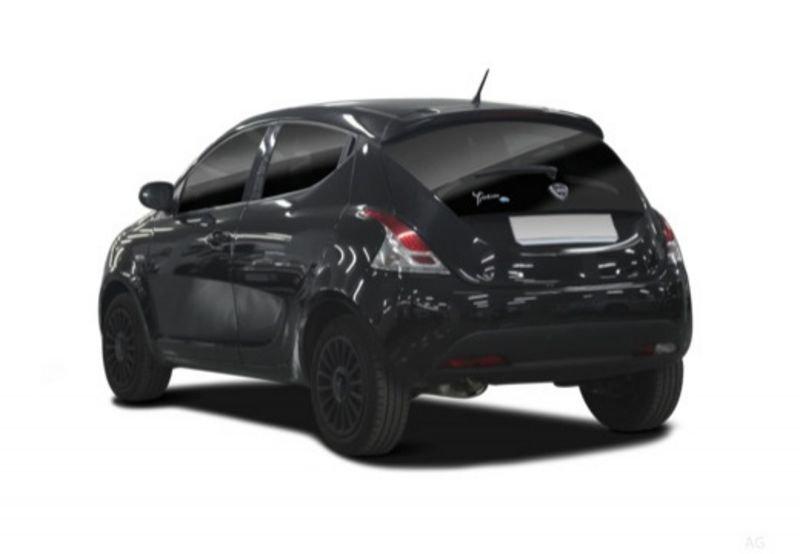 Lancia Ypsilon III 2021 1.0 firefly hybrid Gold s&s 70cv