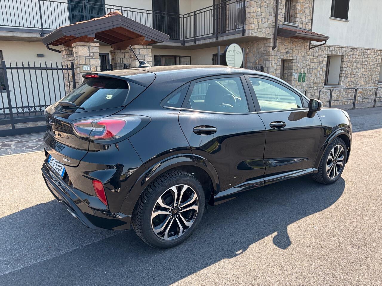 Ford Puma 1.0 Ecoboost Hybrid 125cv ST-Line OK Neopatentato