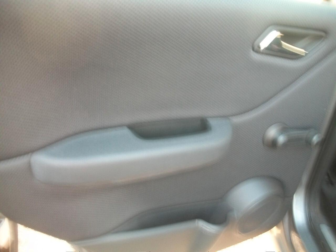 Mercedes-benz A 160 SI NUOVI PATENTATI GARANZIA UN ANNO KM 149300 BENZINA CC 1468HP95